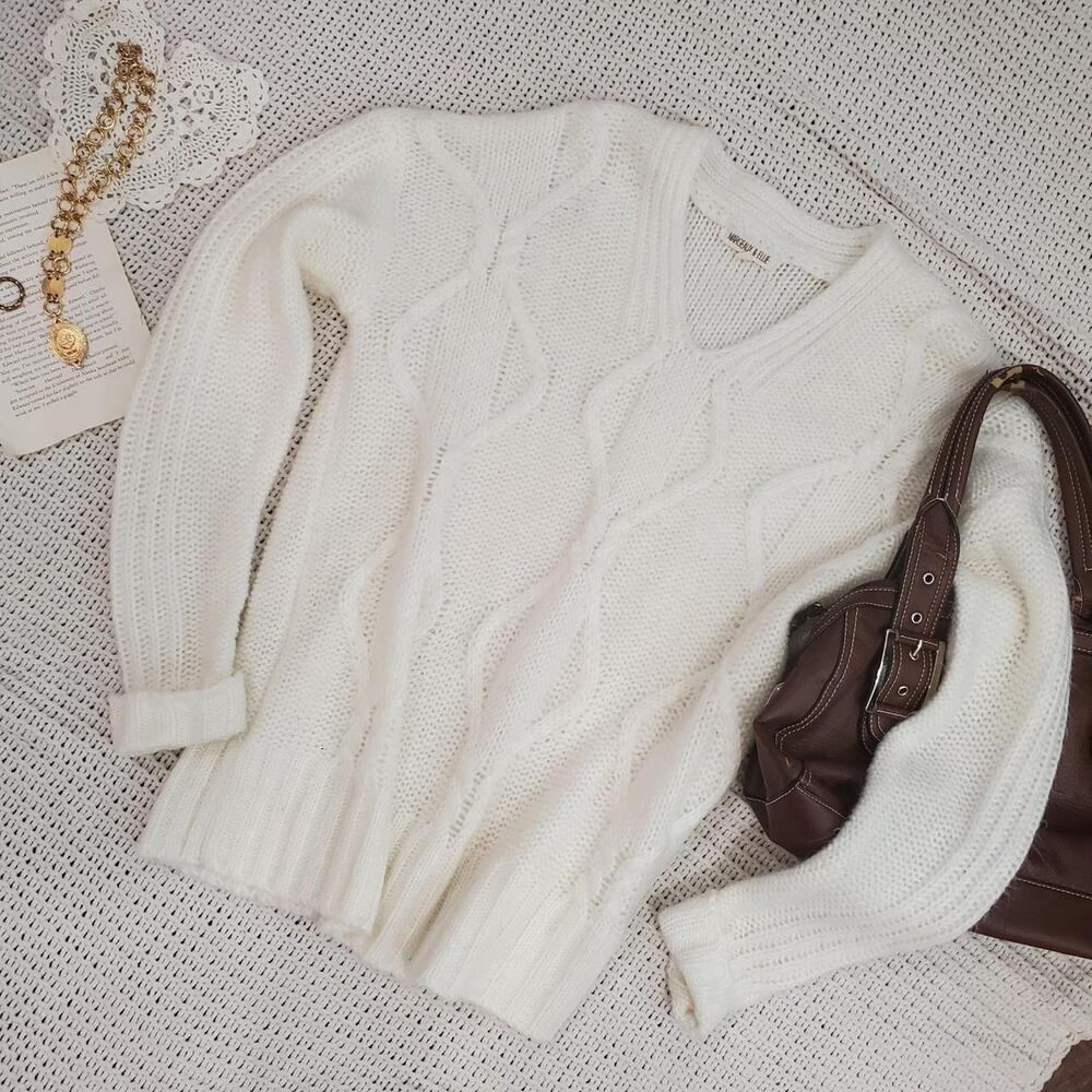 White cable knit sweater